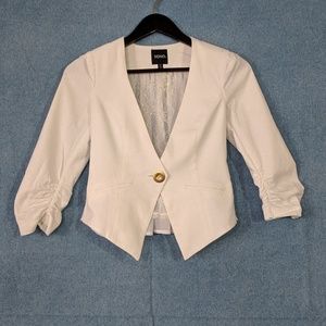 XOXO Linen Cropped Blazer